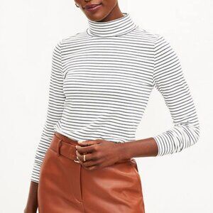 LOFT White & Black Striped Turtleneck Stretchy Slim Fit Jersey Knit
